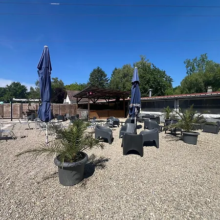 Escale Nature - F14 Pour 4 Au Le Ried Camping Boofzheim